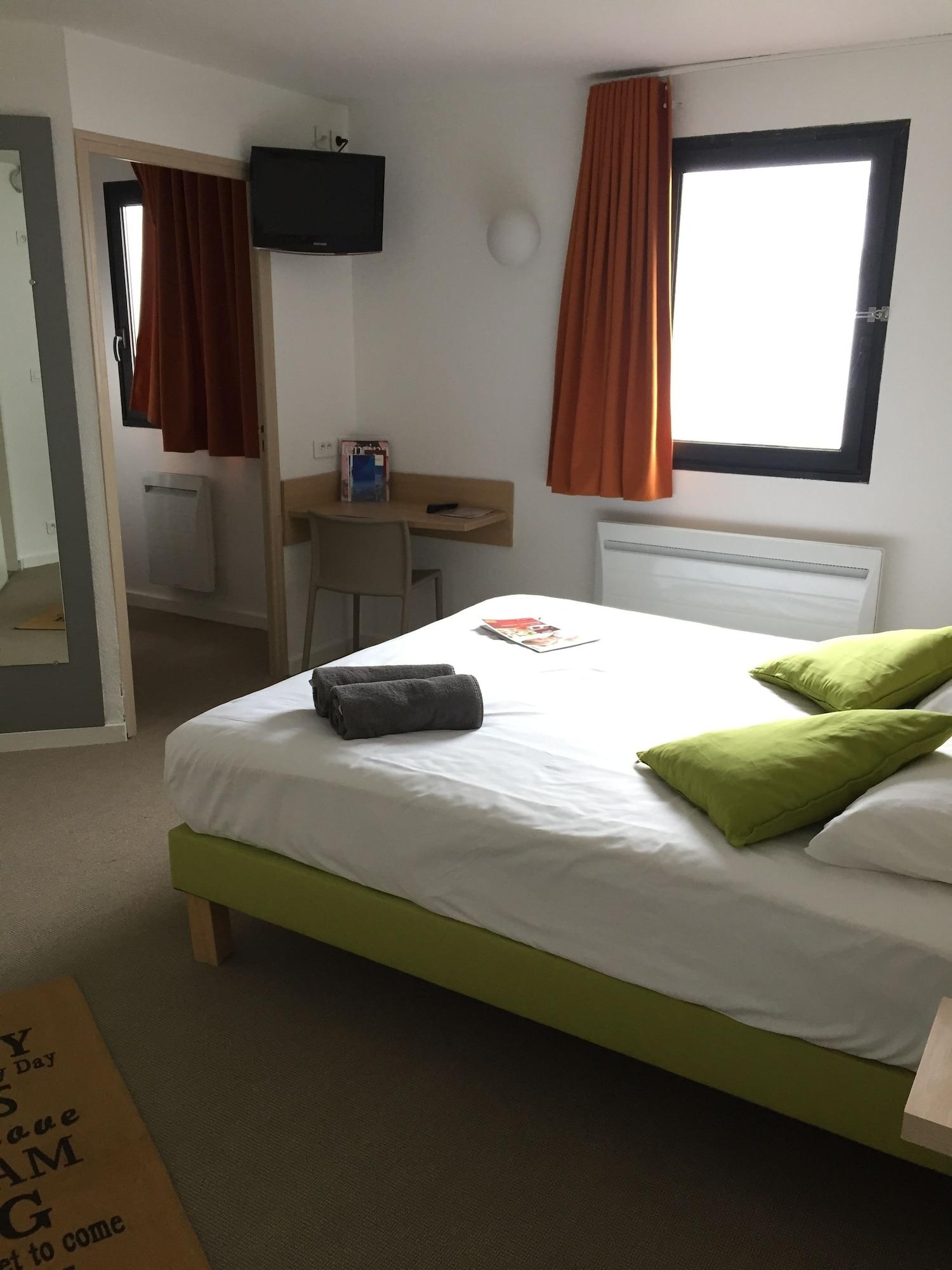 Kyriad Direct La Rochelle Aytré Buitenkant foto