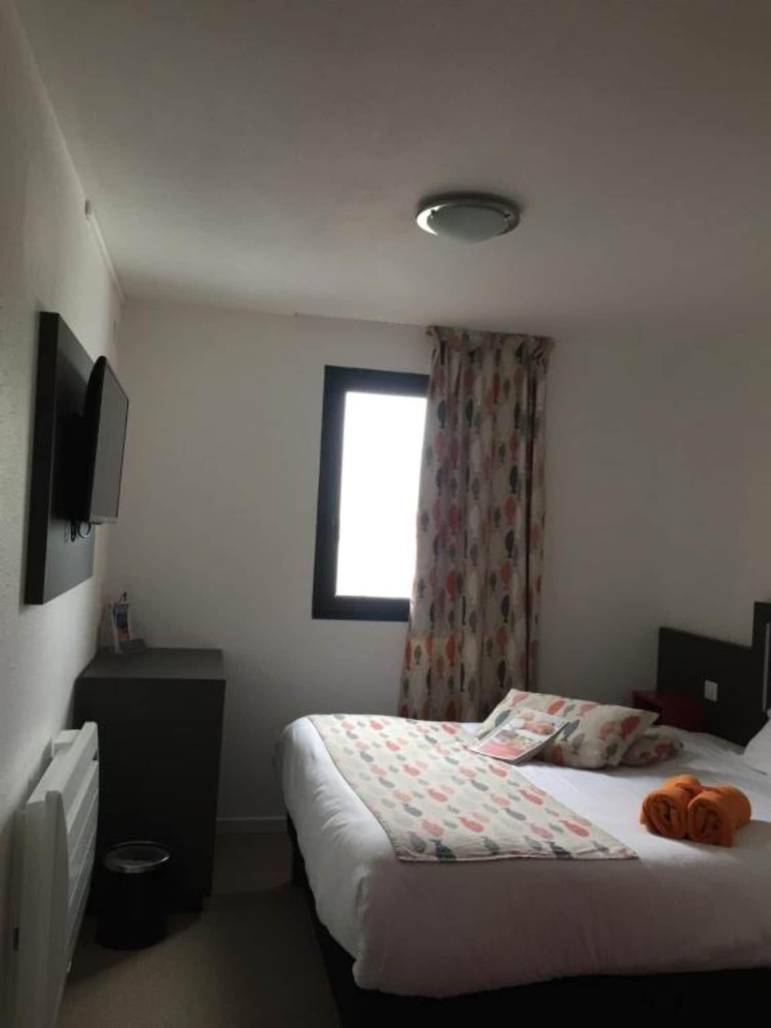 Kyriad Direct La Rochelle Aytré Buitenkant foto